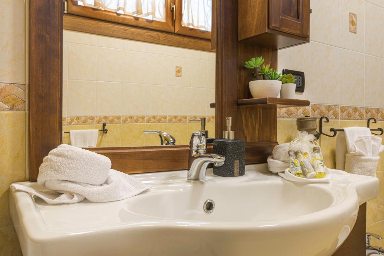 Wanderlust Apt In Villa Con Piscina - 45 Min Venezia - Zona Unesco San Pietro Di Feletto Ngoại thất bức ảnh
