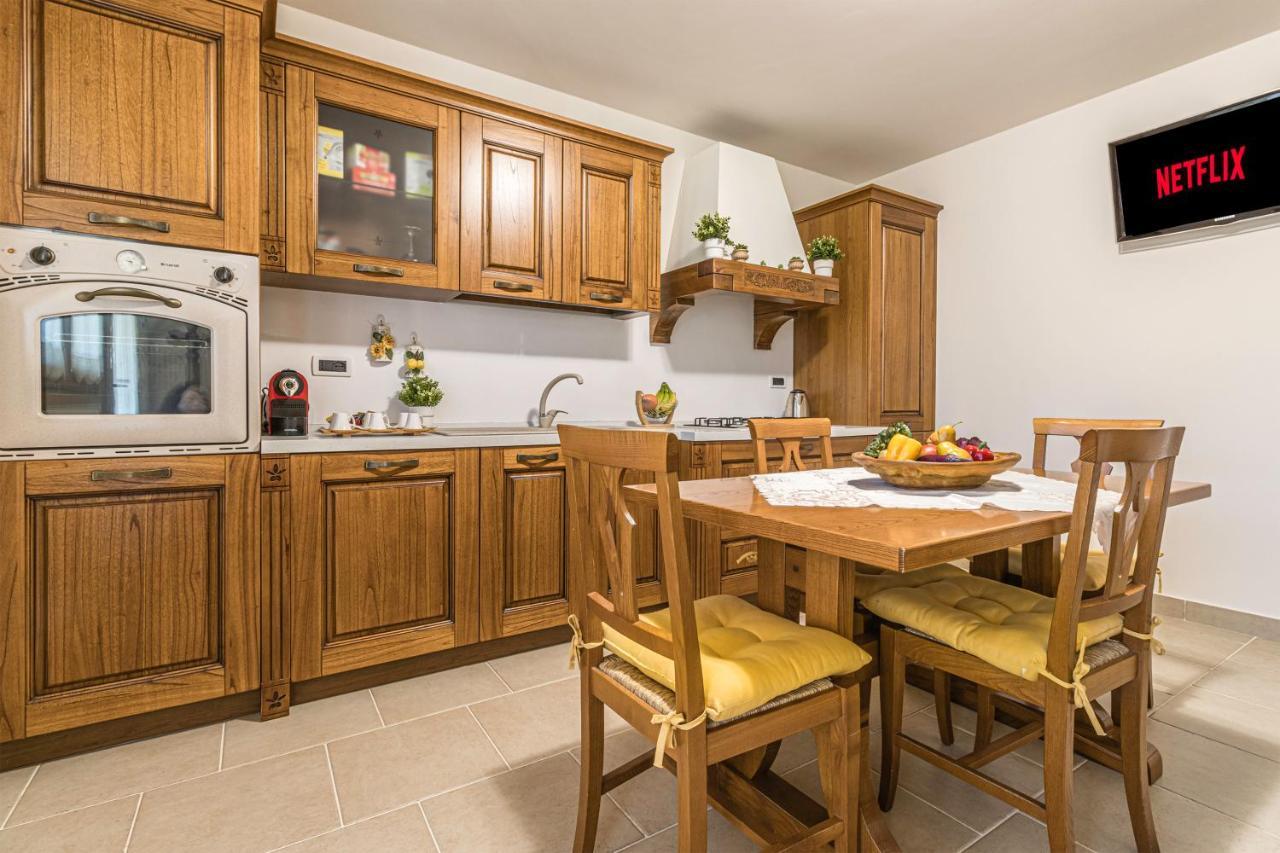 Wanderlust Apt In Villa Con Piscina - 45 Min Venezia - Zona Unesco San Pietro Di Feletto Ngoại thất bức ảnh