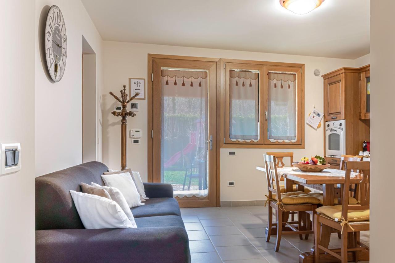 Wanderlust Apt In Villa Con Piscina - 45 Min Venezia - Zona Unesco San Pietro Di Feletto Ngoại thất bức ảnh