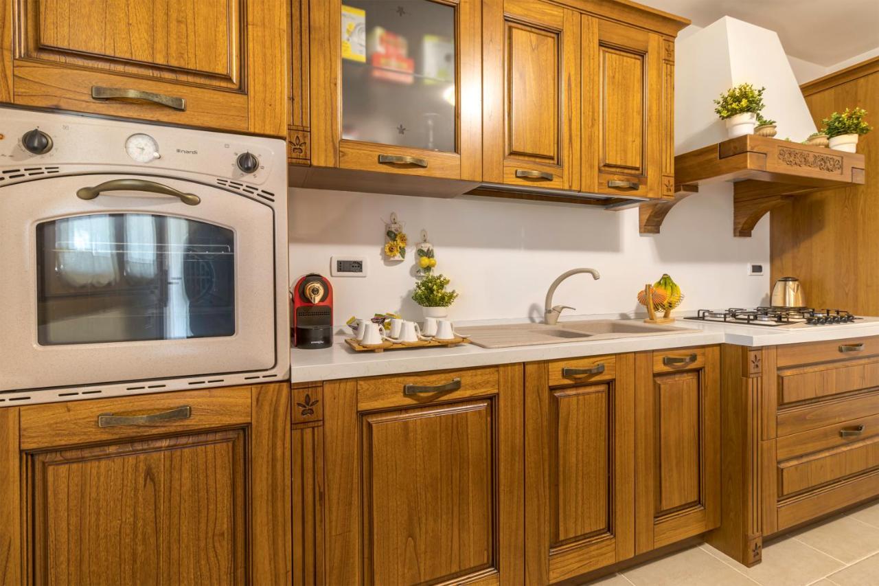 Wanderlust Apt In Villa Con Piscina - 45 Min Venezia - Zona Unesco San Pietro Di Feletto Ngoại thất bức ảnh